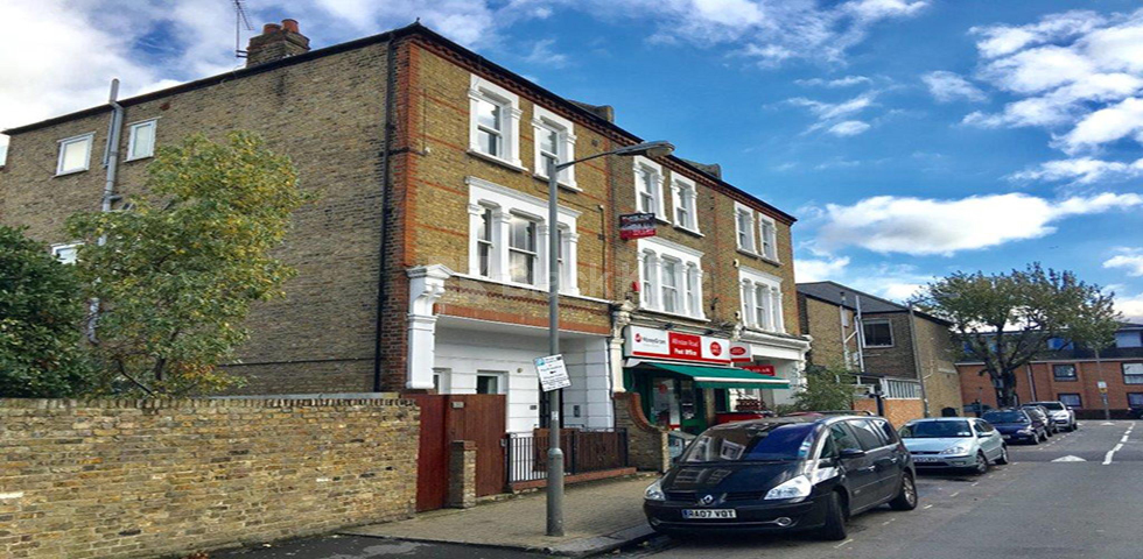 			NEW INSTRUCTION , 2 Bedroom, 1 bath, 1 reception Apartment			 Alfriston Road, Clapham  SW11